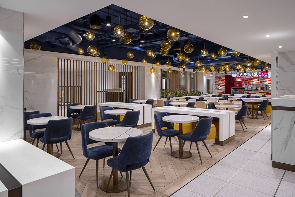 Home Yonge Eglinton Centre